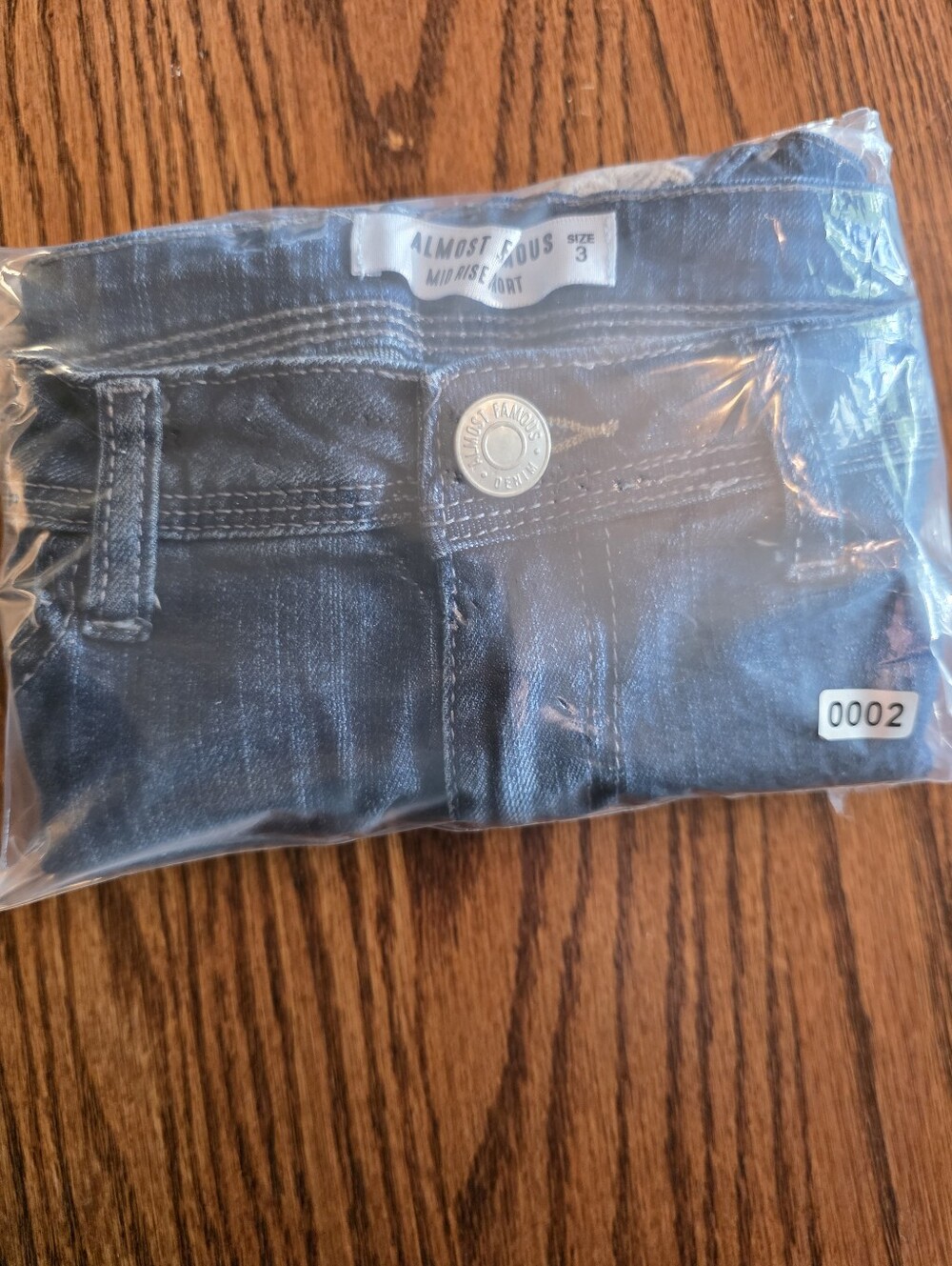 Almost Famous Juniors Lace Trim Denim 2" Inseam Shorts | Size 3 Cute Boho Vibes - Picture 11 of 11